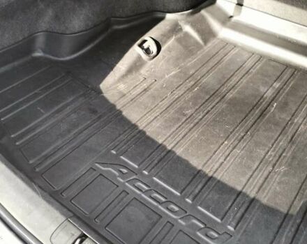 Серый Хонда Аккорд, объемом двигателя 2 л и пробегом 250 тыс. км за 9500 $, фото 16 на Automoto.ua