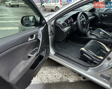 Сірий Хонда Аккорд, об'ємом двигуна 2 л та пробігом 286 тис. км за 8999 $, фото 21 на Automoto.ua