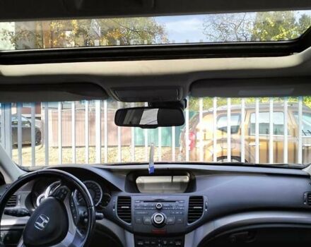 Серый Хонда Аккорд, объемом двигателя 2 л и пробегом 250 тыс. км за 9500 $, фото 5 на Automoto.ua