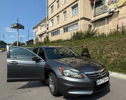 Серый Хонда Аккорд, объемом двигателя 2.4 л и пробегом 237 тыс. км за 9500 $, фото 3 на Automoto.ua