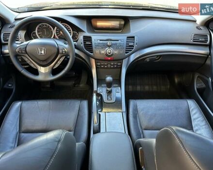 Сірий Хонда Аккорд, об'ємом двигуна 2.35 л та пробігом 165 тис. км за 11900 $, фото 22 на Automoto.ua