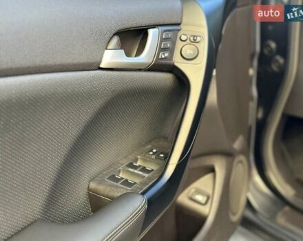 Сірий Хонда Аккорд, об'ємом двигуна 2.35 л та пробігом 165 тис. км за 11900 $, фото 55 на Automoto.ua