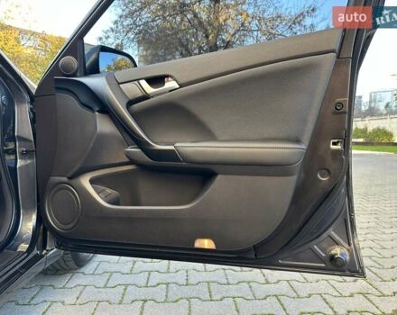 Сірий Хонда Аккорд, об'ємом двигуна 2.35 л та пробігом 165 тис. км за 11900 $, фото 62 на Automoto.ua