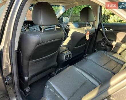 Серый Хонда Аккорд, объемом двигателя 2 л и пробегом 70 тыс. км за 12000 $, фото 1 на Automoto.ua