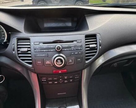 Серый Хонда Аккорд, объемом двигателя 2.4 л и пробегом 142 тыс. км за 12000 $, фото 9 на Automoto.ua