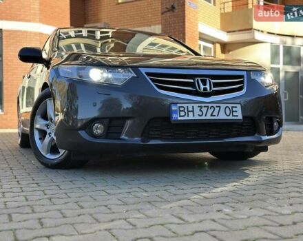 Сірий Хонда Аккорд, об'ємом двигуна 2.35 л та пробігом 165 тис. км за 11900 $, фото 5 на Automoto.ua