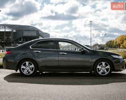 Сірий Хонда Аккорд, об'ємом двигуна 2 л та пробігом 194 тис. км за 10250 $, фото 6 на Automoto.ua