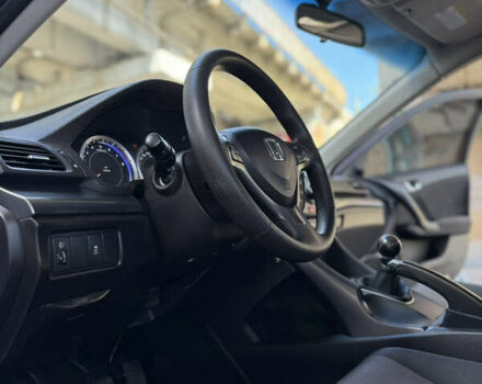 Серый Хонда Аккорд, объемом двигателя 2 л и пробегом 202 тыс. км за 9500 $, фото 16 на Automoto.ua