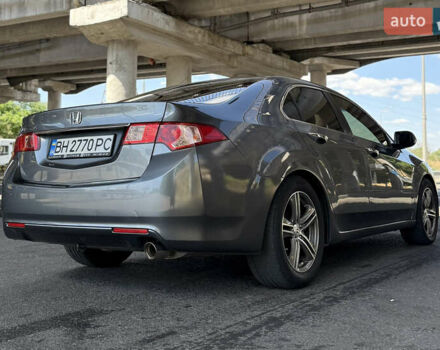 Серый Хонда Аккорд, объемом двигателя 2 л и пробегом 202 тыс. км за 9500 $, фото 6 на Automoto.ua
