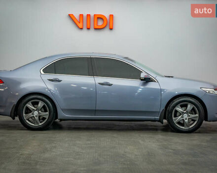 Сірий Хонда Аккорд, об'ємом двигуна 2 л та пробігом 191 тис. км за 10982 $, фото 3 на Automoto.ua