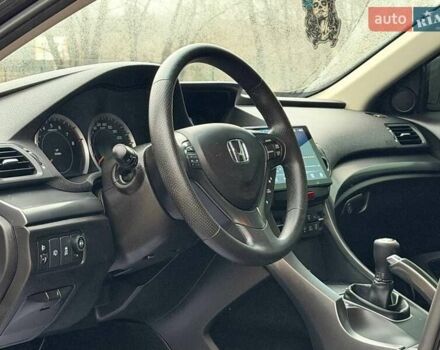 Сірий Хонда Аккорд, об'ємом двигуна 2 л та пробігом 240 тис. км за 8900 $, фото 13 на Automoto.ua