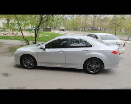 Серый Хонда Аккорд, объемом двигателя 2.4 л и пробегом 194 тыс. км за 11200 $, фото 2 на Automoto.ua