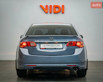 Сірий Хонда Аккорд, об'ємом двигуна 2 л та пробігом 191 тис. км за 10982 $, фото 5 на Automoto.ua