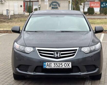 Сірий Хонда Аккорд, об'ємом двигуна 2 л та пробігом 240 тис. км за 8900 $, фото 2 на Automoto.ua