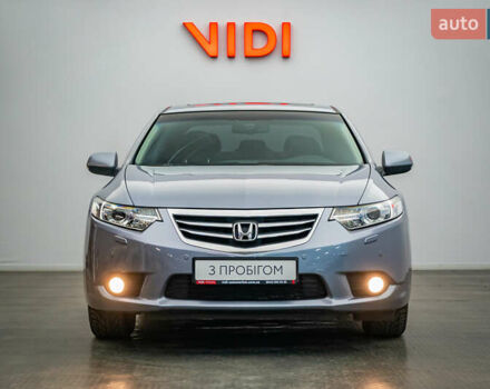 Сірий Хонда Аккорд, об'ємом двигуна 2 л та пробігом 191 тис. км за 10982 $, фото 4 на Automoto.ua
