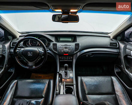 Сірий Хонда Аккорд, об'ємом двигуна 2 л та пробігом 191 тис. км за 10982 $, фото 9 на Automoto.ua
