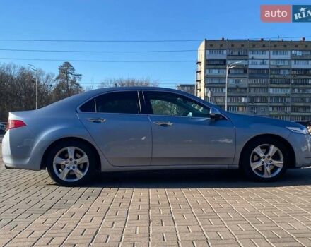 Сірий Хонда Аккорд, об'ємом двигуна 2.35 л та пробігом 213 тис. км за 9900 $, фото 4 на Automoto.ua