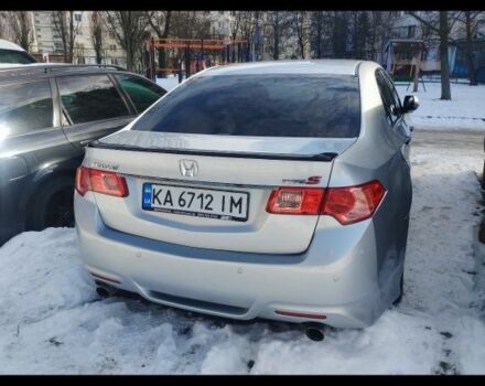 Серый Хонда Аккорд, объемом двигателя 2.4 л и пробегом 194 тыс. км за 11200 $, фото 1 на Automoto.ua