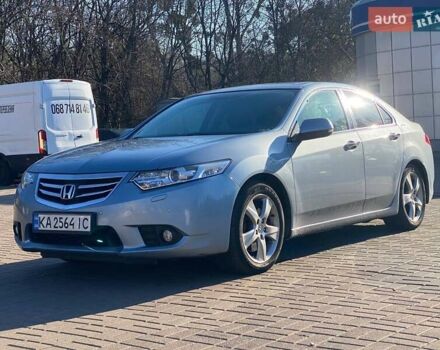 Сірий Хонда Аккорд, об'ємом двигуна 2.35 л та пробігом 213 тис. км за 9900 $, фото 1 на Automoto.ua