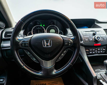 Сірий Хонда Аккорд, об'ємом двигуна 2 л та пробігом 191 тис. км за 10982 $, фото 11 на Automoto.ua