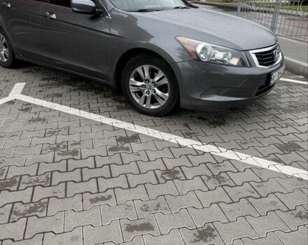 Серый Хонда Аккорд, объемом двигателя 2.4 л и пробегом 174 тыс. км за 8700 $, фото 1 на Automoto.ua