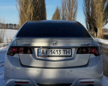 Серый Хонда Аккорд, объемом двигателя 2.4 л и пробегом 319 тыс. км за 11299 $, фото 5 на Automoto.ua