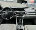 Серый Хонда Аккорд, объемом двигателя 2.36 л и пробегом 226 тыс. км за 9100 $, фото 7 на Automoto.ua
