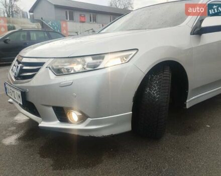 Серый Хонда Аккорд, объемом двигателя 2.35 л и пробегом 195 тыс. км за 11400 $, фото 34 на Automoto.ua