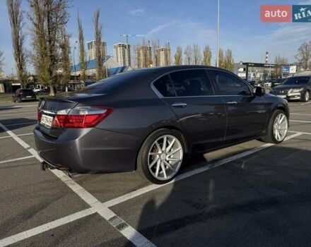 Сірий Хонда Аккорд, об'ємом двигуна 2.4 л та пробігом 205 тис. км за 16500 $, фото 6 на Automoto.ua
