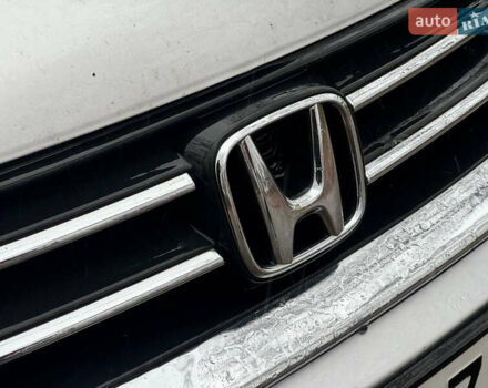 Серый Хонда Аккорд, объемом двигателя 2.35 л и пробегом 173 тыс. км за 10999 $, фото 10 на Automoto.ua
