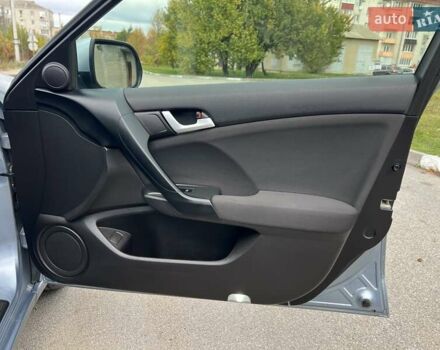 Серый Хонда Аккорд, объемом двигателя 2.2 л и пробегом 239 тыс. км за 11500 $, фото 66 на Automoto.ua