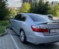 Серый Хонда Аккорд, объемом двигателя 2.4 л и пробегом 183 тыс. км за 11000 $, фото 4 на Automoto.ua