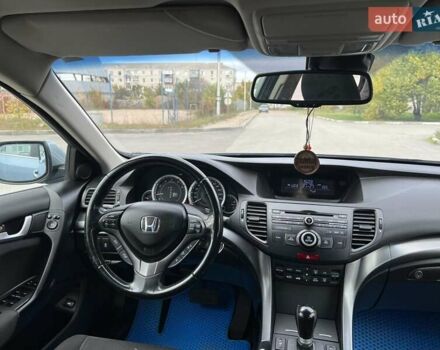 Серый Хонда Аккорд, объемом двигателя 2.2 л и пробегом 239 тыс. км за 11500 $, фото 63 на Automoto.ua