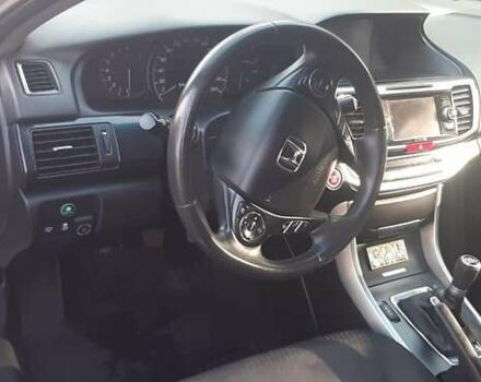 Серый Хонда Аккорд, объемом двигателя 2.4 л и пробегом 118 тыс. км за 12900 $, фото 3 на Automoto.ua