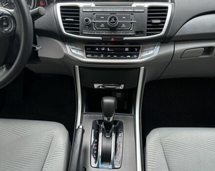Сірий Хонда Аккорд, об'ємом двигуна 0.24 л та пробігом 145 тис. км за 12700 $, фото 7 на Automoto.ua