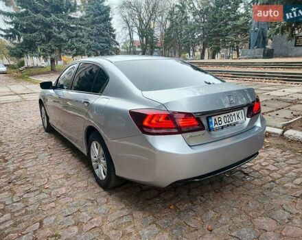 Сірий Хонда Аккорд, об'ємом двигуна 2.36 л та пробігом 235 тис. км за 9400 $, фото 2 на Automoto.ua