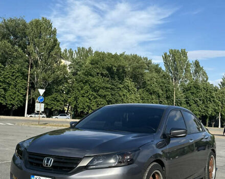 Сірий Хонда Аккорд, об'ємом двигуна 2.36 л та пробігом 224 тис. км за 10500 $, фото 4 на Automoto.ua
