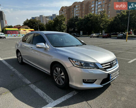 Сірий Хонда Аккорд, об'ємом двигуна 2.36 л та пробігом 203 тис. км за 12800 $, фото 3 на Automoto.ua