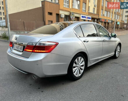 Серый Хонда Аккорд, объемом двигателя 2.4 л и пробегом 293 тыс. км за 11499 $, фото 3 на Automoto.ua