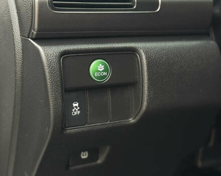 Серый Хонда Аккорд, объемом двигателя 2.4 л и пробегом 224 тыс. км за 9900 $, фото 10 на Automoto.ua