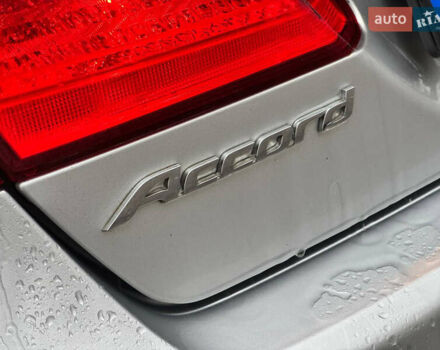 Серый Хонда Аккорд, объемом двигателя 2.35 л и пробегом 173 тыс. км за 10999 $, фото 21 на Automoto.ua