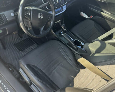 Сірий Хонда Аккорд, об'ємом двигуна 2.36 л та пробігом 224 тис. км за 10500 $, фото 5 на Automoto.ua