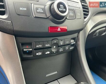 Серый Хонда Аккорд, объемом двигателя 2.2 л и пробегом 239 тыс. км за 11500 $, фото 45 на Automoto.ua