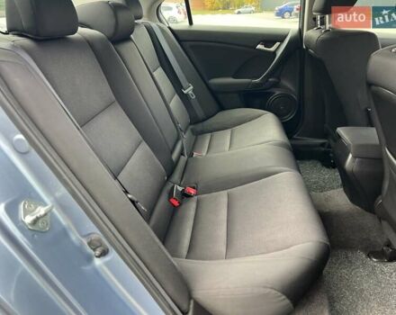 Серый Хонда Аккорд, объемом двигателя 2.2 л и пробегом 239 тыс. км за 11500 $, фото 60 на Automoto.ua