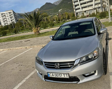 Серый Хонда Аккорд, объемом двигателя 2.4 л и пробегом 227 тыс. км за 13700 $, фото 19 на Automoto.ua