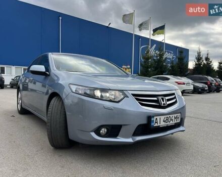 Серый Хонда Аккорд, объемом двигателя 2.2 л и пробегом 239 тыс. км за 11500 $, фото 4 на Automoto.ua