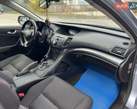 Серый Хонда Аккорд, объемом двигателя 2.2 л и пробегом 239 тыс. км за 11500 $, фото 69 на Automoto.ua