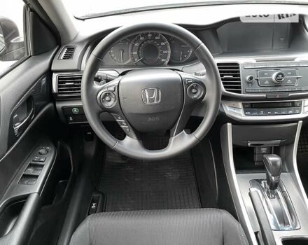 Серый Хонда Аккорд, объемом двигателя 2.4 л и пробегом 122 тыс. км за 12800 $, фото 43 на Automoto.ua