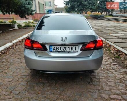 Сірий Хонда Аккорд, об'ємом двигуна 2.36 л та пробігом 235 тис. км за 9400 $, фото 3 на Automoto.ua