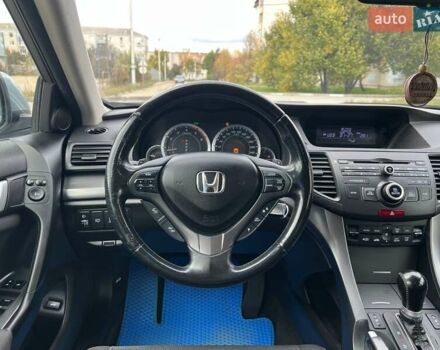 Серый Хонда Аккорд, объемом двигателя 2.2 л и пробегом 239 тыс. км за 11500 $, фото 37 на Automoto.ua